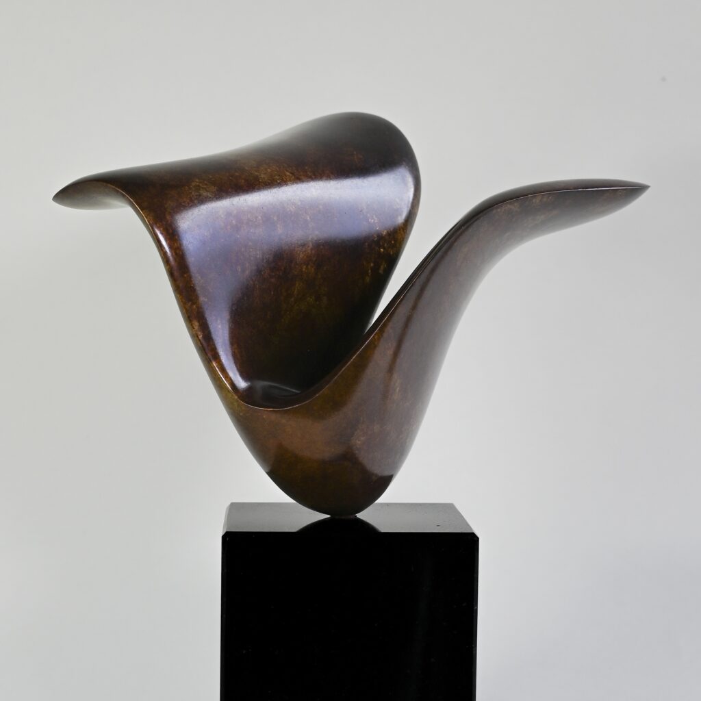 Bronze sculpture Volare by Jan van der Laan