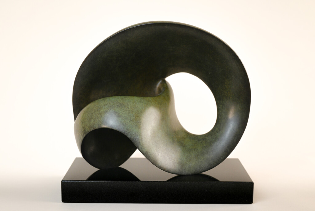 Bronze sculpture Whirl by Jan van der Laan