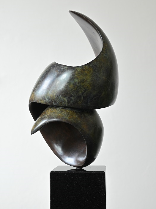 bronzesculpture, artgallery, commissionedart, interiorstylingg